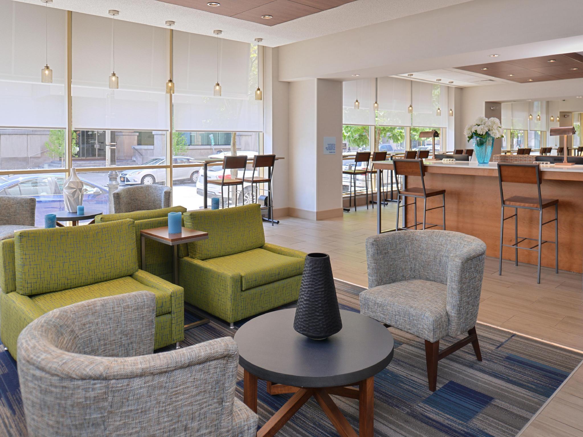 Holiday Inn Express & Suites Buffalo Downtown By Ihg Luaran gambar