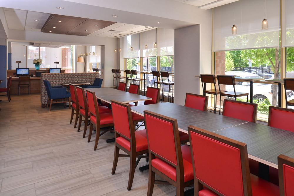 Holiday Inn Express & Suites Buffalo Downtown By Ihg Luaran gambar