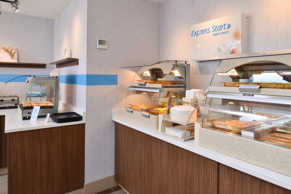 Holiday Inn Express & Suites Buffalo Downtown By Ihg Luaran gambar