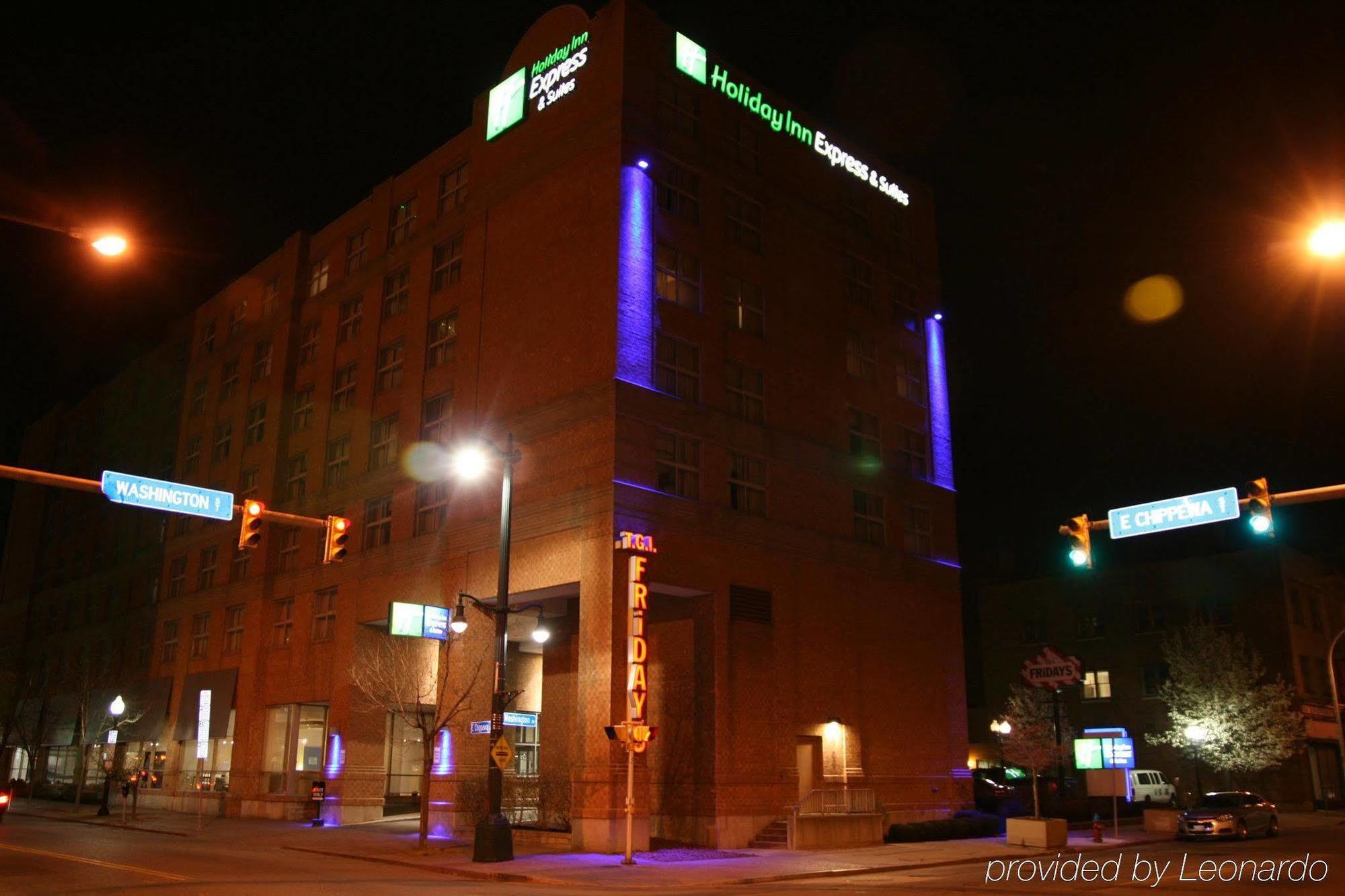 Holiday Inn Express & Suites Buffalo Downtown By Ihg Luaran gambar